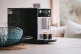 Melitta Purista Plateado, Máquina de Café en Grano con Molinillo y Sistema de Extracción de Aromas, Silenciosa, Modo 1 a 2 Tazas, Cafetera Espresso 1L, Automática, F230-101.